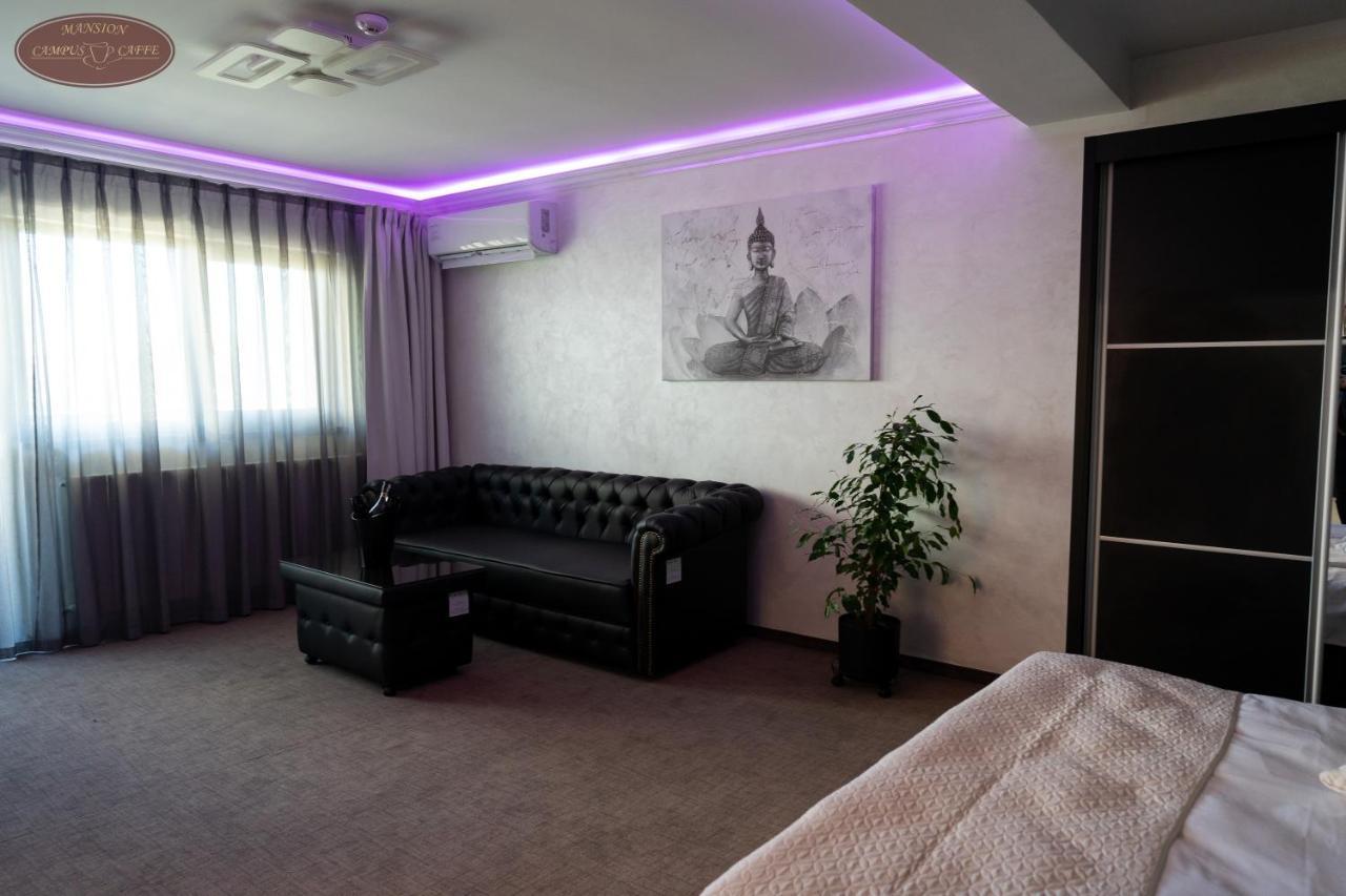 Campus Caffe Mansion Otel Buzău Dış mekan fotoğraf