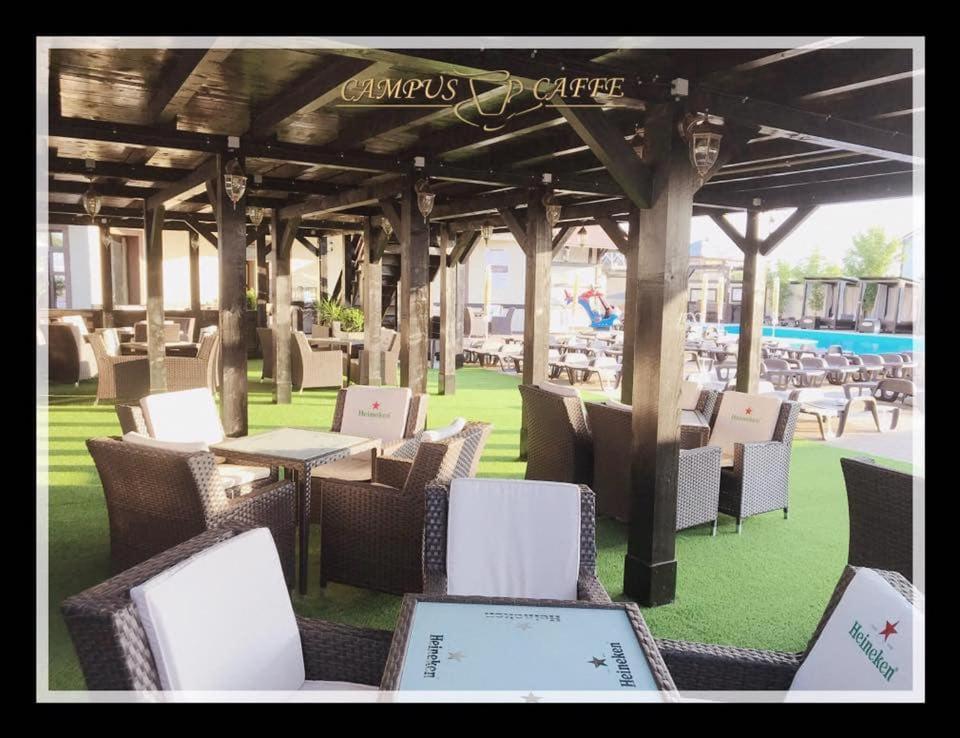 Campus Caffe Mansion Otel Buzău Dış mekan fotoğraf