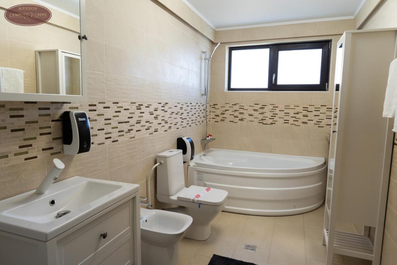Campus Caffe Mansion Otel Buzău Dış mekan fotoğraf