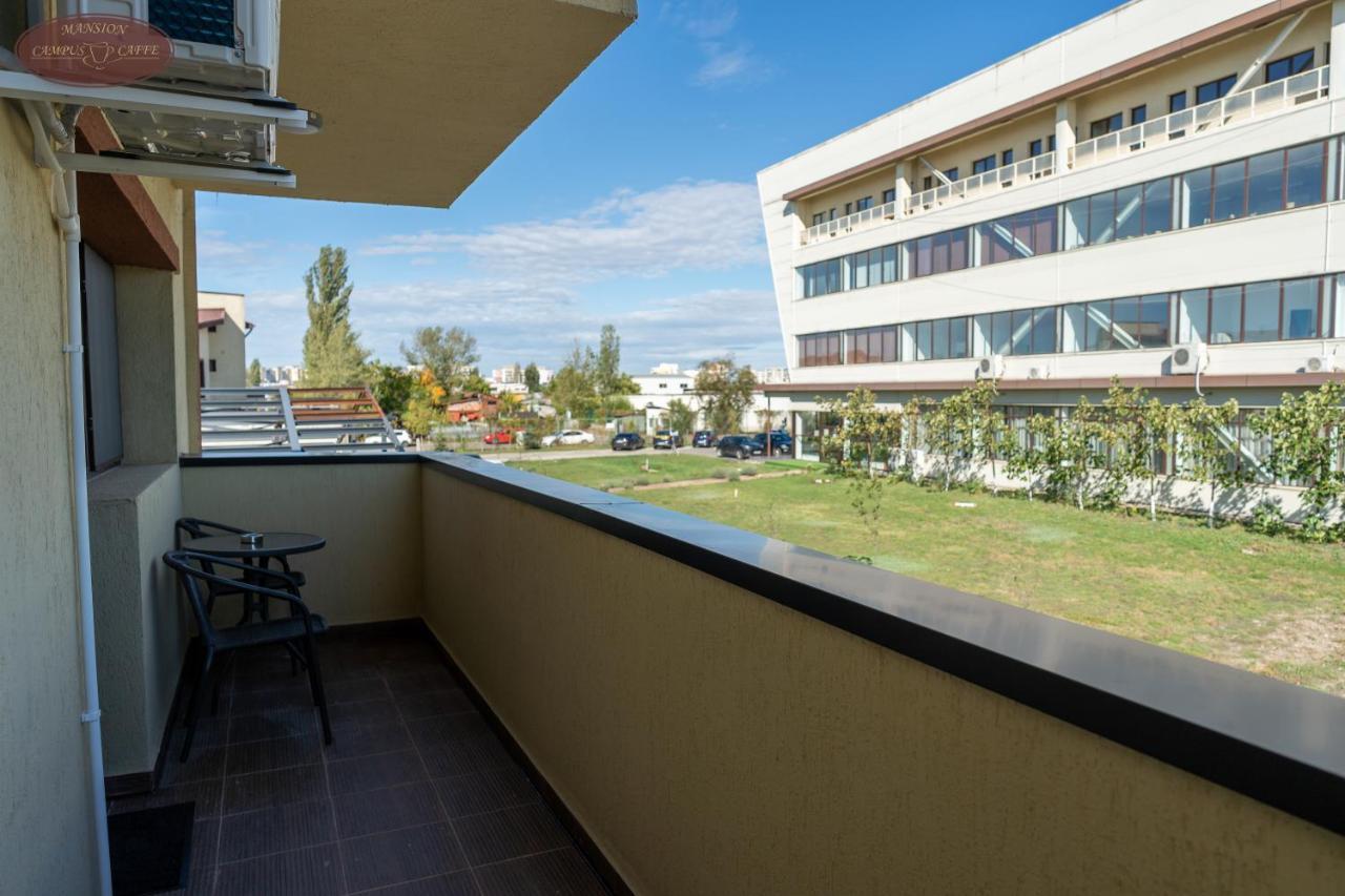 Campus Caffe Mansion Otel Buzău Dış mekan fotoğraf