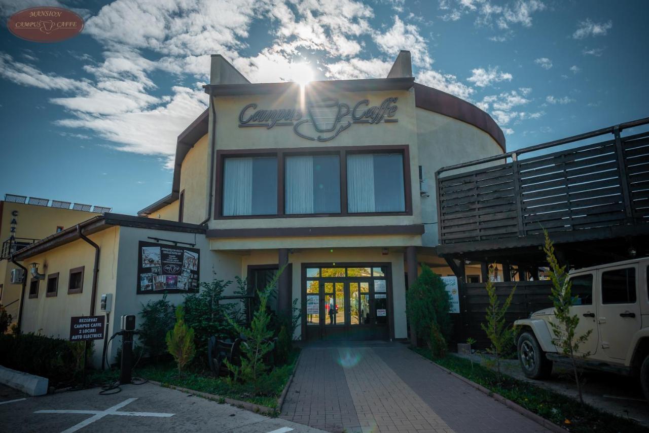Campus Caffe Mansion Otel Buzău Dış mekan fotoğraf