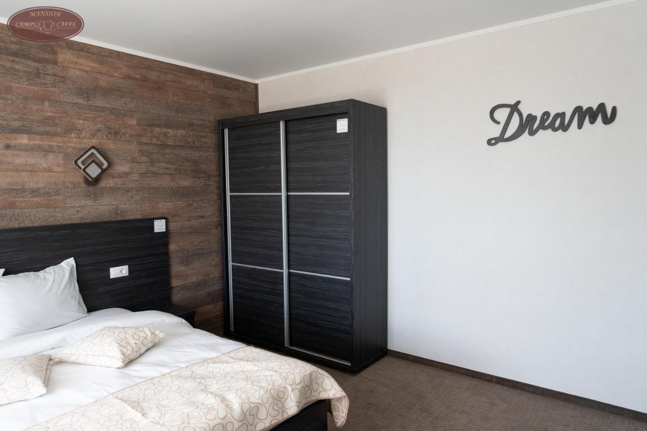 Campus Caffe Mansion Otel Buzău Dış mekan fotoğraf