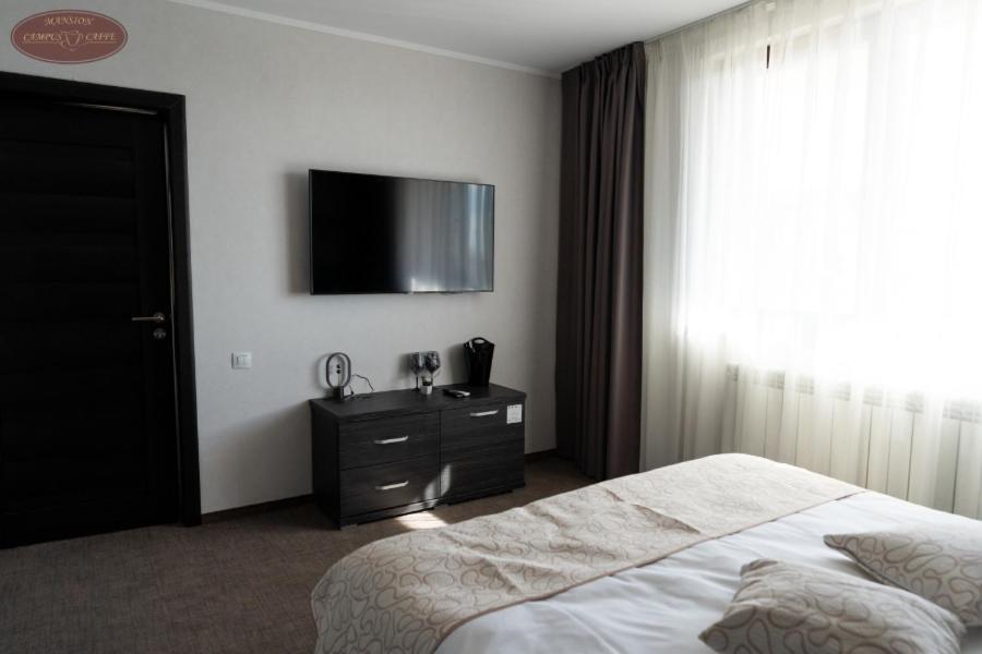 Campus Caffe Mansion Otel Buzău Dış mekan fotoğraf